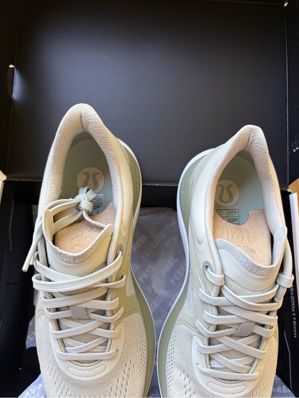 NIB Lululemon size 7 Athletic Sneakers - Picture 7 of 10